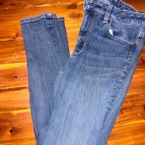 Women's American eagle jeans